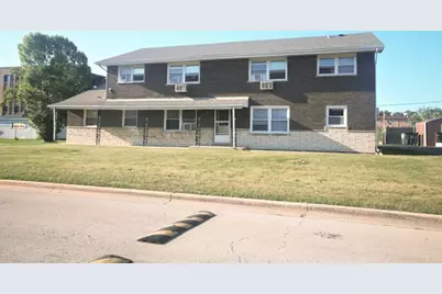 7324 W 80th Street, Bridgeview, IL 60455 - Photo 1