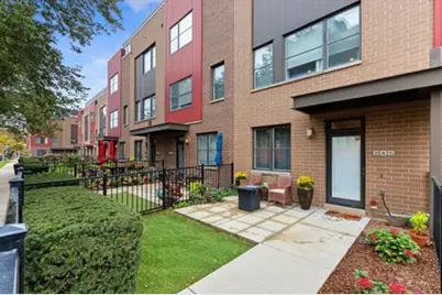 602 W 16th Street, Chicago, IL 60616 - Photo 1