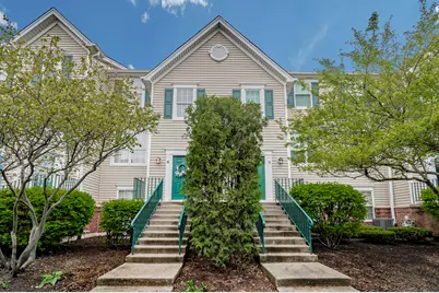 1126 Village Center Parkway #6, Aurora, IL 60506 - Photo 1