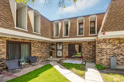 7808 Woodward Avenue #41-4G, Woodridge, IL 60517 - Photo 1