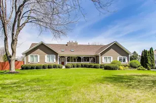 2502 S Hidden Trail, Spring Grove, IL 60081 - Photo 1