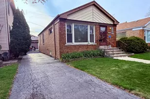 10610 S Sacramento Ave, Chicago, IL 60655 - Photo 1
