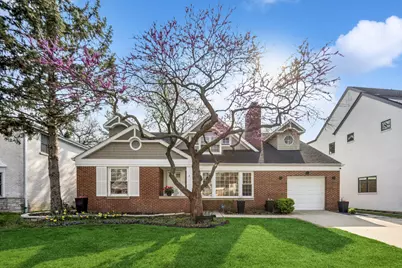 442 S Stratford Avenue, Elmhurst, IL 60126 - Photo 1