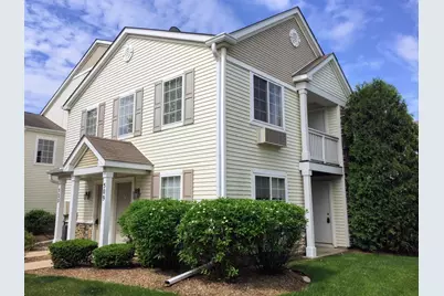 525 Silverstone Drive #5-13, Carpentersville, IL 60110 - Photo 1