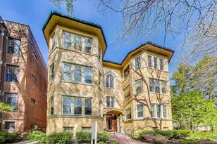 918 Michigan Ave, Evanston, IL 60202 - Photo 1