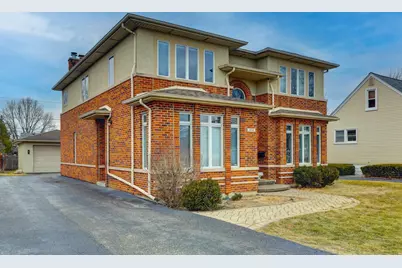 404 N Knight Avenue, Park Ridge, IL 60068 - Photo 1