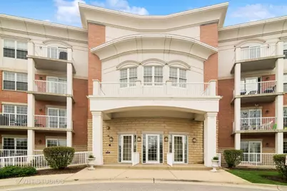 701 W Rand Road #237, Arlington Heights, IL 60004 - Photo 1