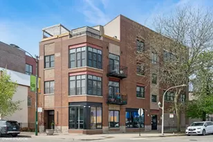 1717 W Newport Ave, Chicago, IL 60657 - Photo 1