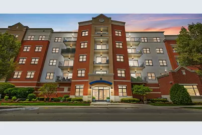 14 S Prospect Street #504, Roselle, IL 60172 - Photo 1