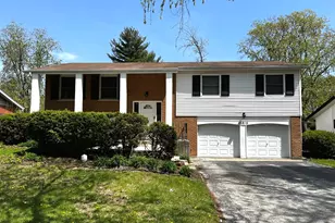 18815 Morgan St, Homewood, IL 60430 - Photo 1