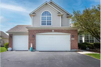 116 Valencia Parkway, Gilberts, IL 60136 - Photo 1