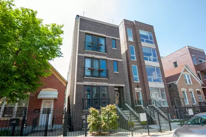 2427 W Augusta Boulevard #2, Chicago, IL 60622 - Photo 1