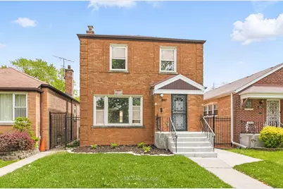 8907 S Luella Avenue, Chicago, IL 60617 - Photo 1