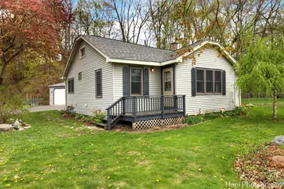 85 Bay Road, Fox Lake, IL 60020 - Photo 1