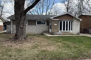 15241 Millard Ave, Midlothian, IL 60445 - Photo 1