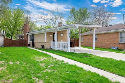 8447 Gross Point Road, Skokie, IL 60077 - Photo 1