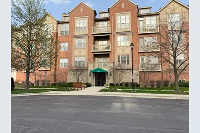 1914 Farnsworth Lane #107, Northbrook, IL 60062 - Photo 1