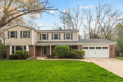 575 Carlisle Avenue, Deerfield, IL 60015 - Photo 1