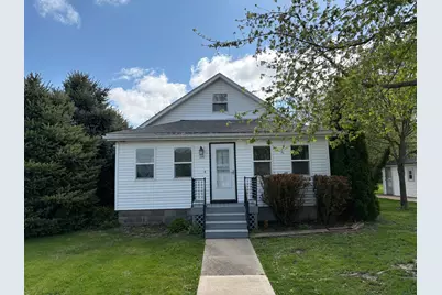 209 N East Street, Danvers, IL 61732 - Photo 1