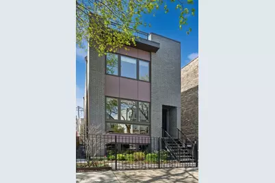 2136 N Point Street, Chicago, IL 60647 - Photo 1
