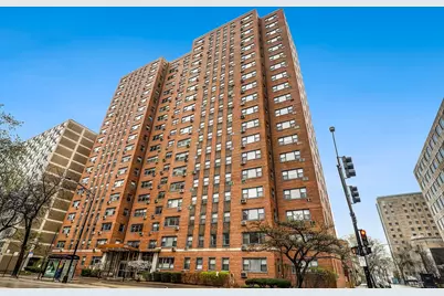 2909 N Sheridan Road #203, Chicago, IL 60657 - Photo 1