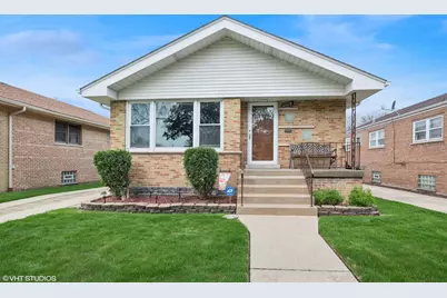 11118 S Avenue H, Chicago, IL 60617 - Photo 1