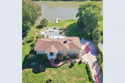 2125 Harrow Gate Drive, Inverness, IL 60010 - Photo 1