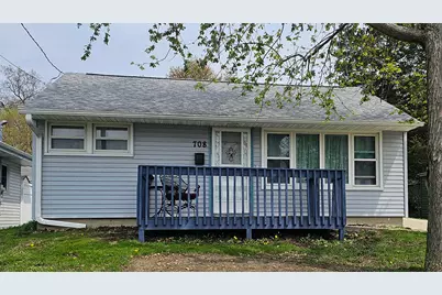 708 S Dement Avenue S, Dixon, IL 61021 - Photo 1