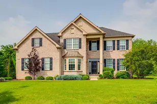 2550 Bayswater Cir, Gurnee, IL 60031 - Photo 1