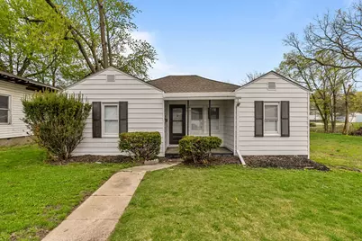 1427 N Elm Street, Centralia, IL 62801 - Photo 1