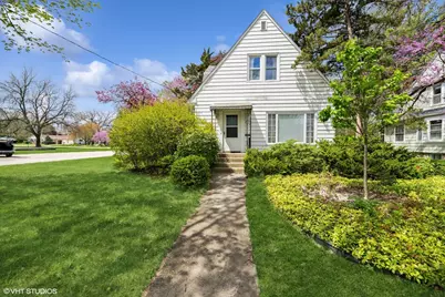 131 Alma Street, Sycamore, IL 60178 - Photo 1