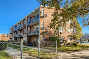 6255 S Mason Ave, Chicago, IL 60638 - Photo 1