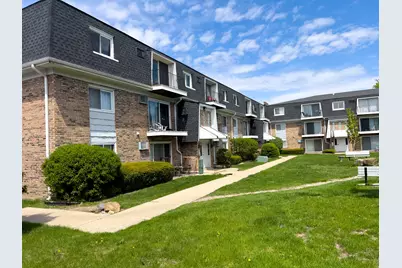 10310 Ridgeland Avenue #307, Chicago Ridge, IL 60415 - Photo 1