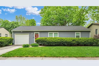 2603 Trafalgar Square, Champaign, IL 61821 - Photo 1