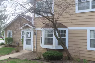 457 N Cambridge Dr, Palatine, IL 60067 - Photo 1