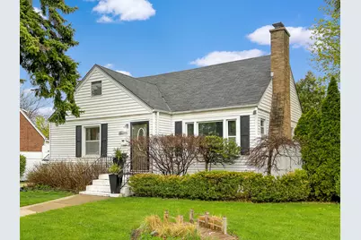 217 N Lewis Avenue, Waukegan, IL 60085 - Photo 1