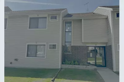 3200 Bayside Drive #4, Palatine, IL 60074 - Photo 1