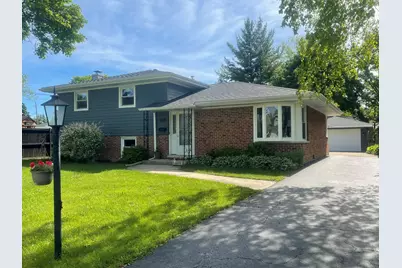 507 Kelly Court, Lombard, IL 60148 - Photo 1