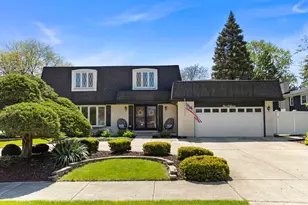 407 Ridgeview St, Downers Grove, IL 60516 - Photo 1