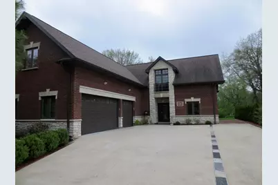 200 Griffin Place, Poplar Grove, IL 61065 - Photo 1