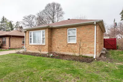 342 N Lewis Avenue, Waukegan, IL 60085 - Photo 1