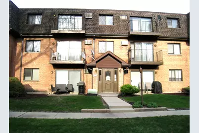 919 S McKinley Avenue #3A, Arlington Heights, IL 60005 - Photo 1