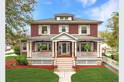 601 N Waiola Avenue, La Grange Park, IL 60526 - Photo 1