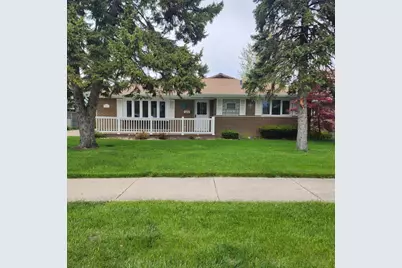 5900 W 110th Street, Chicago Ridge, IL 60415 - Photo 1
