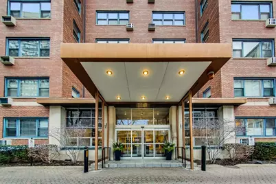 2909 N Sheridan Road #809, Chicago, IL 60657 - Photo 1