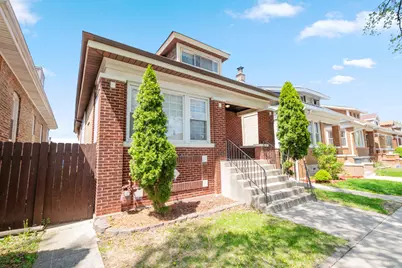 6040 S Whipple Street, Chicago, IL 60629 - Photo 1