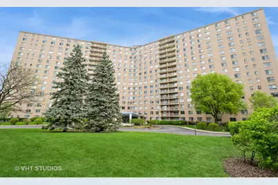 7061 N Kedzie Avenue #1504, Chicago, IL 60645 - Photo 1