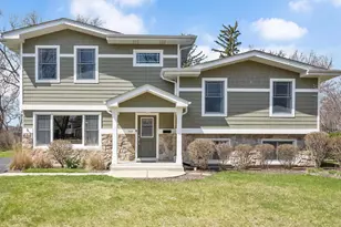 504 S Pierce Ave, Wheaton, IL 60187 - Photo 1