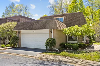 211 Pin Oak Drive, Wilmette, IL 60091 - Photo 1