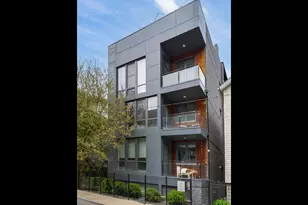 1542 W Fry St, Chicago, IL 60642 - Photo 1